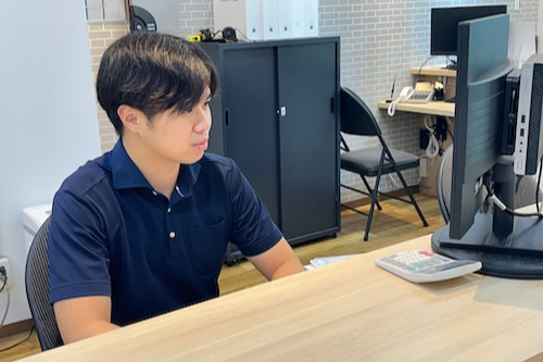 川中 秀康